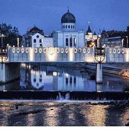 Flux Studios Apart 2 Oradea Εξωτερικό φωτογραφία